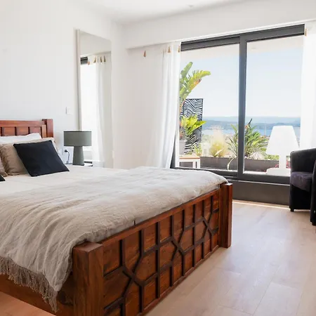 Vue Piscine Privee Et Parking Prive Apartman *