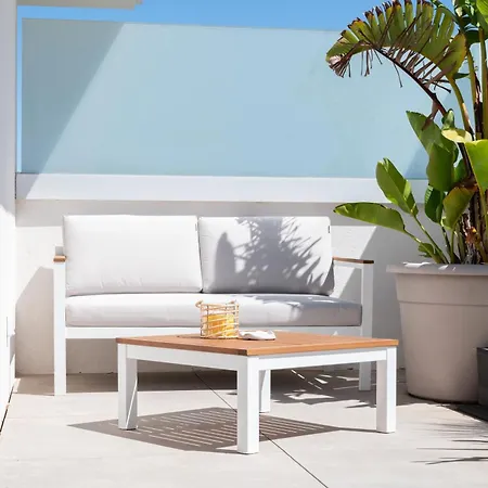 Vue Piscine Privee Et Parking Prive Apartman La Ciotat